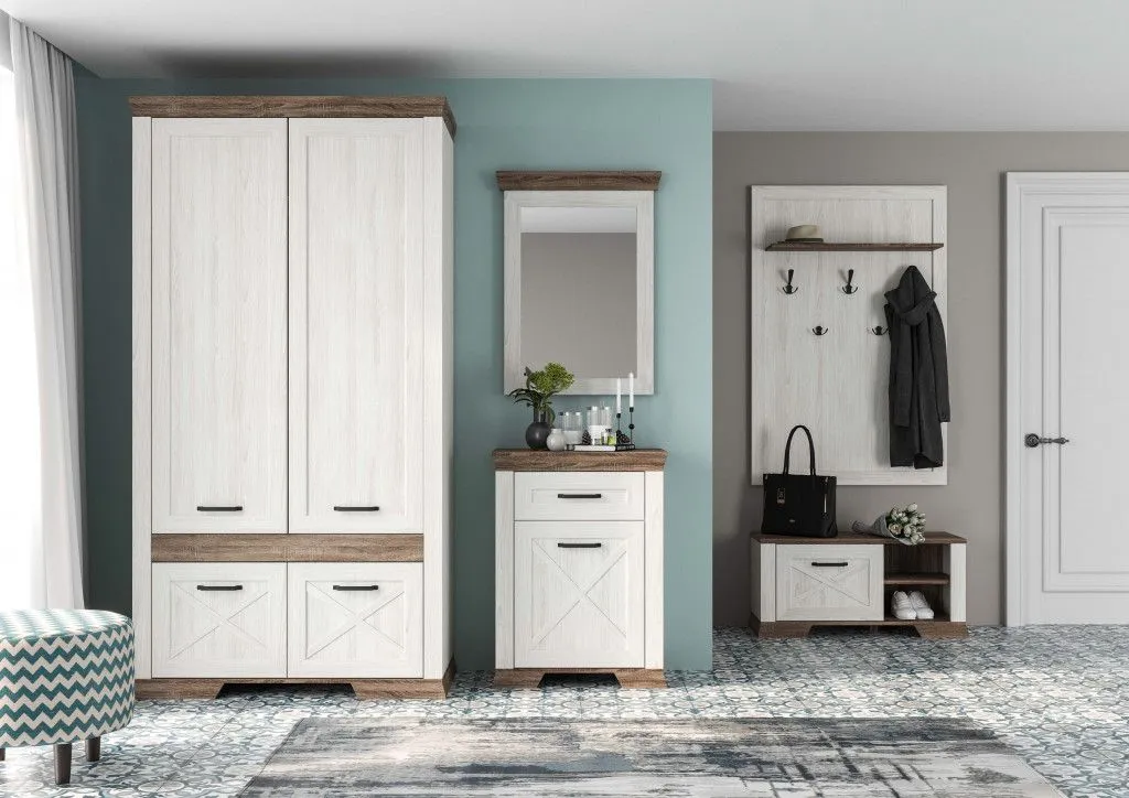 hallway_marselle.jpg hallway_marselle.jpg